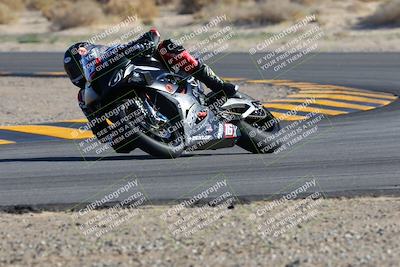 media/Jan-22-2023-CVMA (Sun) [[66d43cdebf]]/Race 11 Stock 1000 Shootout/